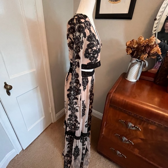 ALTAR’D STATE TWO PIECE TOP/SKIRT SET - Picture 4 of 9